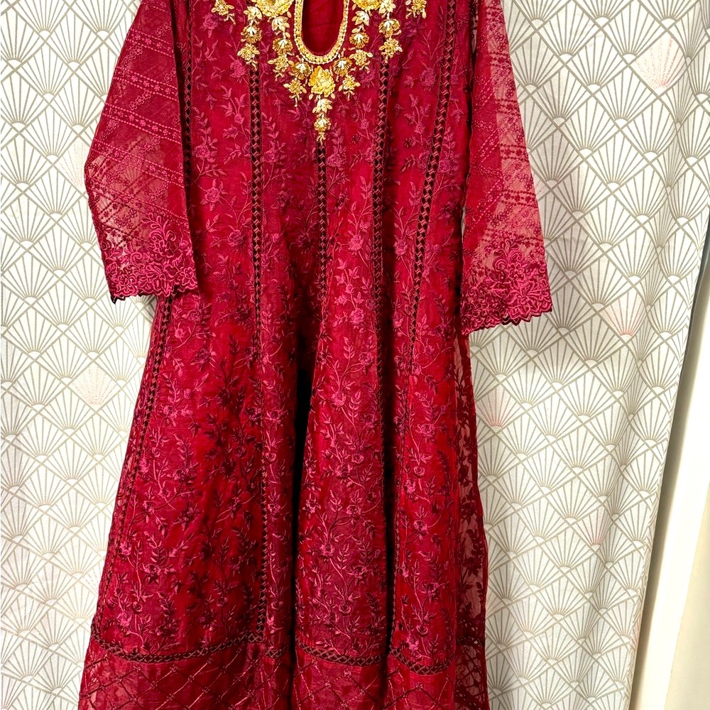 2 piece long dress w/ hand embroidered neckline lace details and trousers